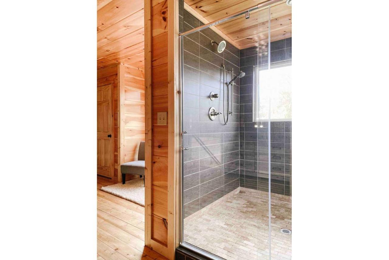 Splash Of Moonshine -Heated Indoor Pool, Hot Tub, Arcade Game Room Pigeon Forge Luaran gambar
