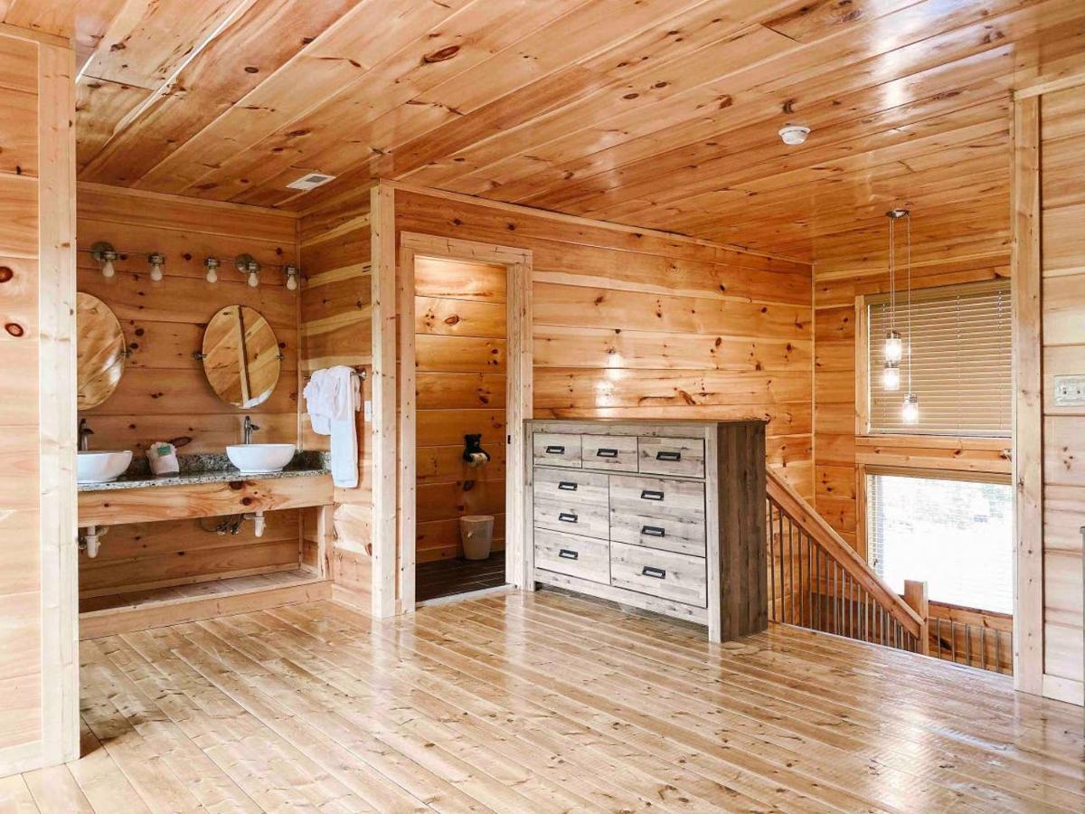 Splash Of Moonshine -Heated Indoor Pool, Hot Tub, Arcade Game Room Pigeon Forge Luaran gambar