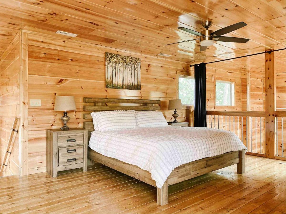 Splash Of Moonshine -Heated Indoor Pool, Hot Tub, Arcade Game Room Pigeon Forge Luaran gambar